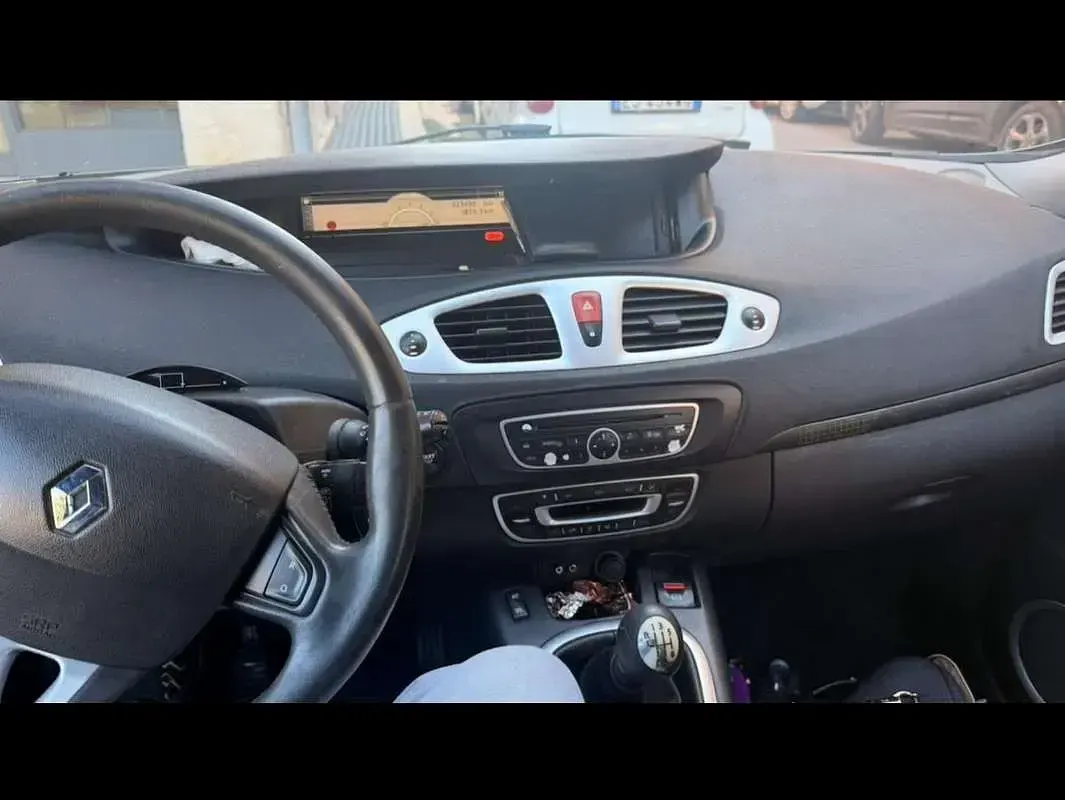 Usata Renault Scénic III 2011 Grigio Berlina
