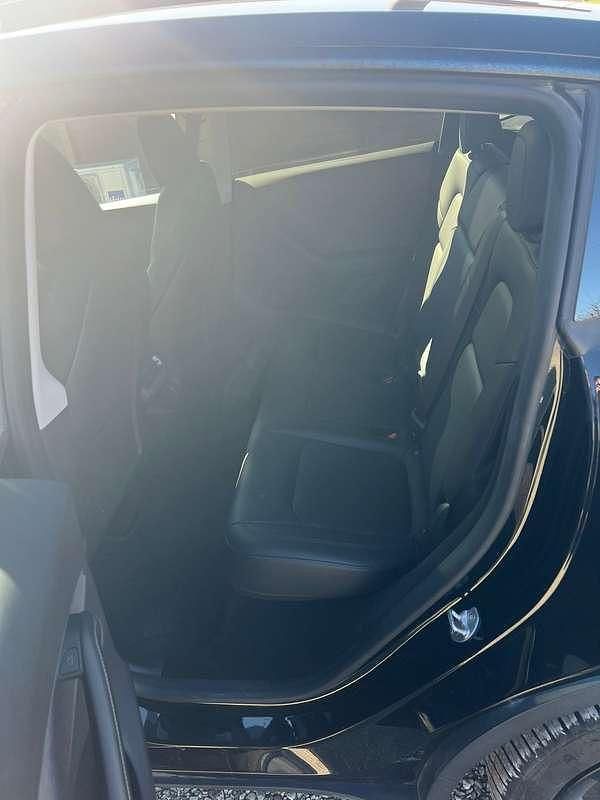 Usata Tesla Model Y 152 kW (208 CV) 2023 Nero SUV
