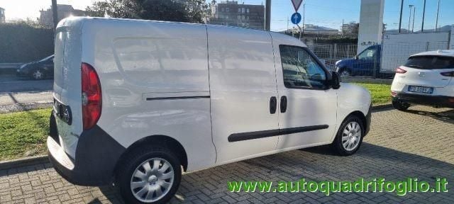 Usata Opel Combo S 105 CV (77 kW) 2015 Bianco Monovolume