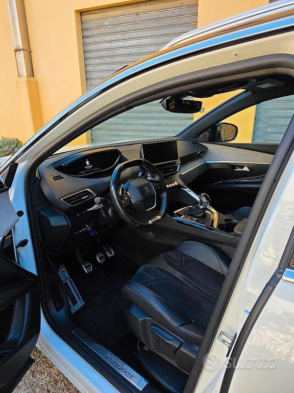 Usata Peugeot 3008 130 CV (95 kW) 2021 Bianco Berlina