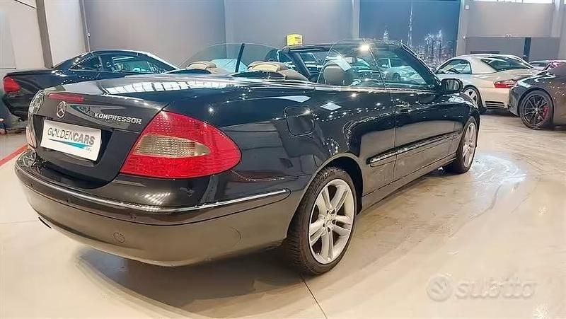 Usata Mercedes CLK200 Avantgarde 163 CV (119 kW) 2006 Nero Cabrio