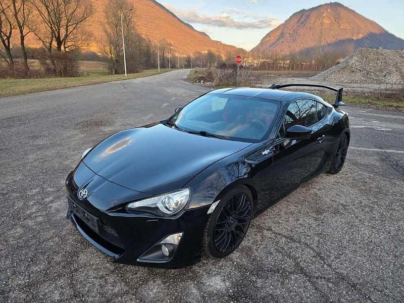 Usata Toyota GT86 Aero 200 CV (147 kW) 2012 Nero Coupé