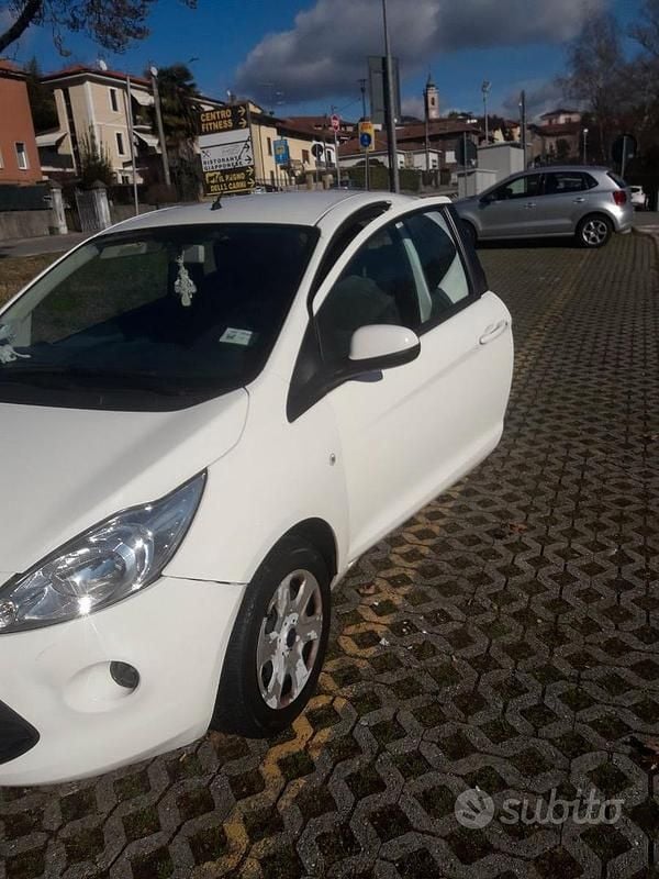 Usata Ford Ka Plus 69 CV (50 kW) 2016 Bianco Utilitaria