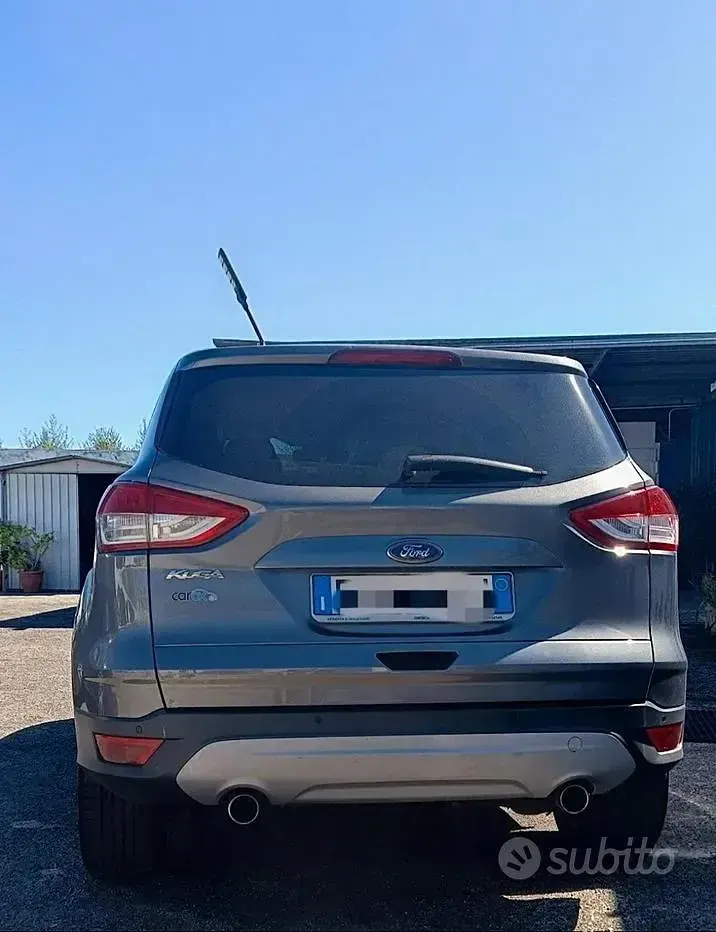Usata Ford Kuga 163 CV (119 kW) 2013 SUV