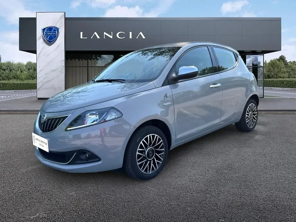 Usata Lancia Ypsilon 69 CV (50 kW) 2022 Utilitaria