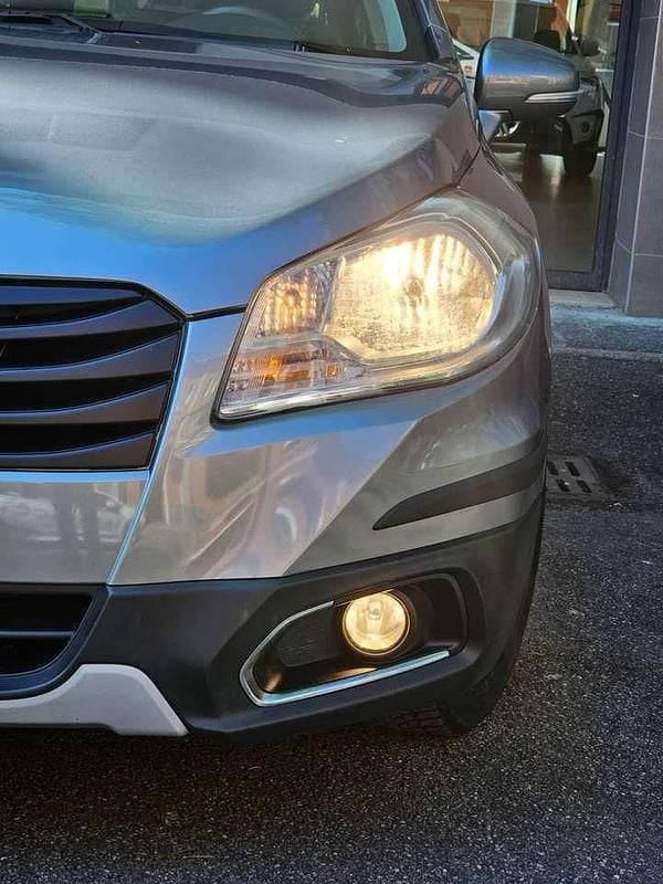 Usata Suzuki SX4 S-Cross Style 120 CV (88 kW) 2014 Grigio londra SUV