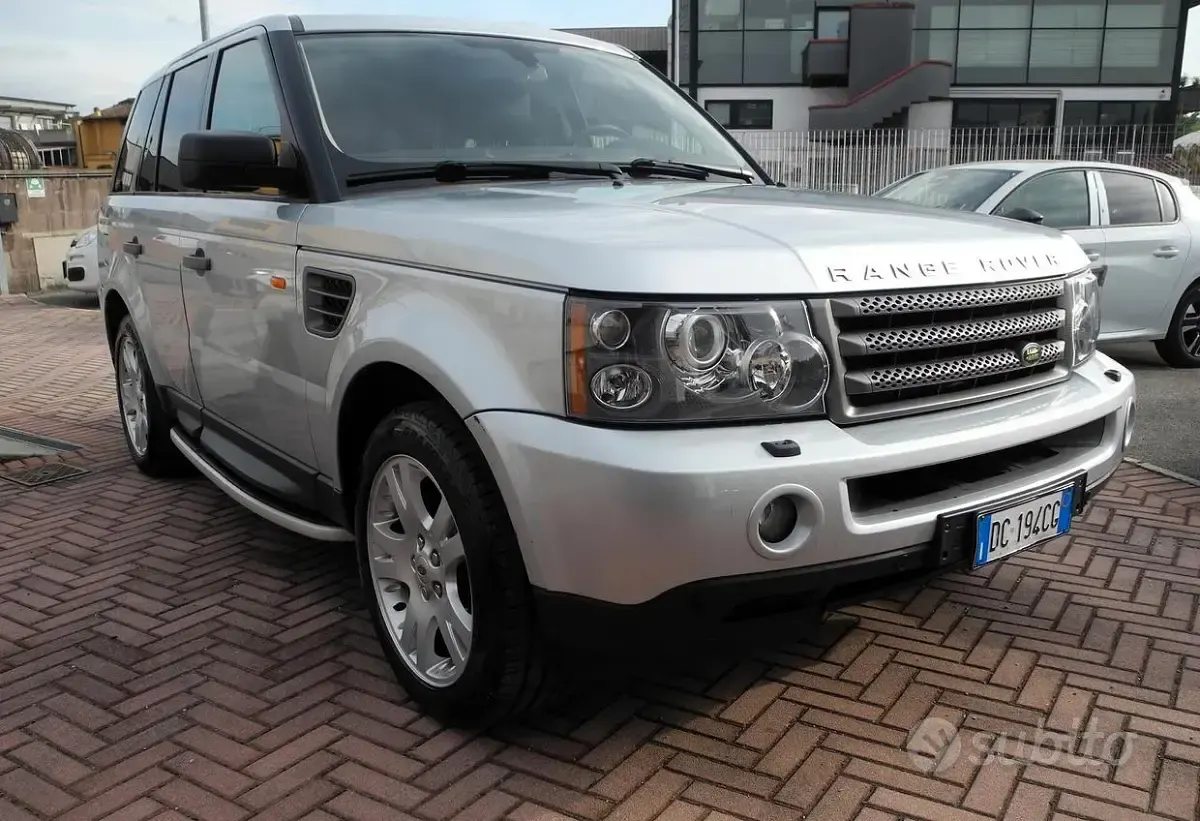 Usata Land Rover Range Rover Sport HSE 190 CV (139 kW) 2006 Grigio SUV