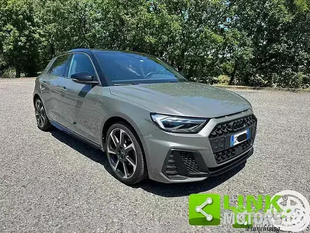 Usata Audi A1 Sportback Ambiente 110 CV (80 kW) 2023 Grigio Utilitaria