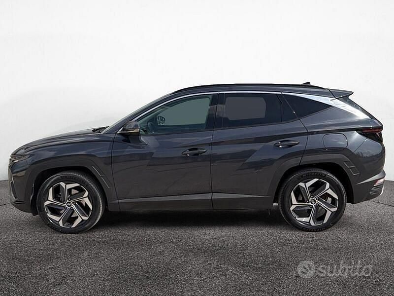 Usata Hyundai Tucson 265 CV (194 kW) 2022 Grigio SUV