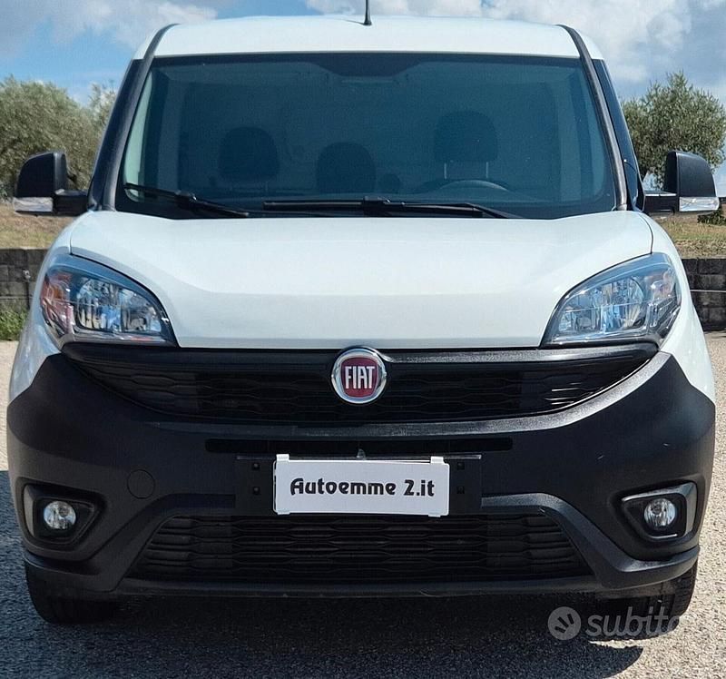 Bianco Usata 2021 Fiat Doblò S Monovolume | 11.600 € (Buon prezzo) - Immagine 1/4