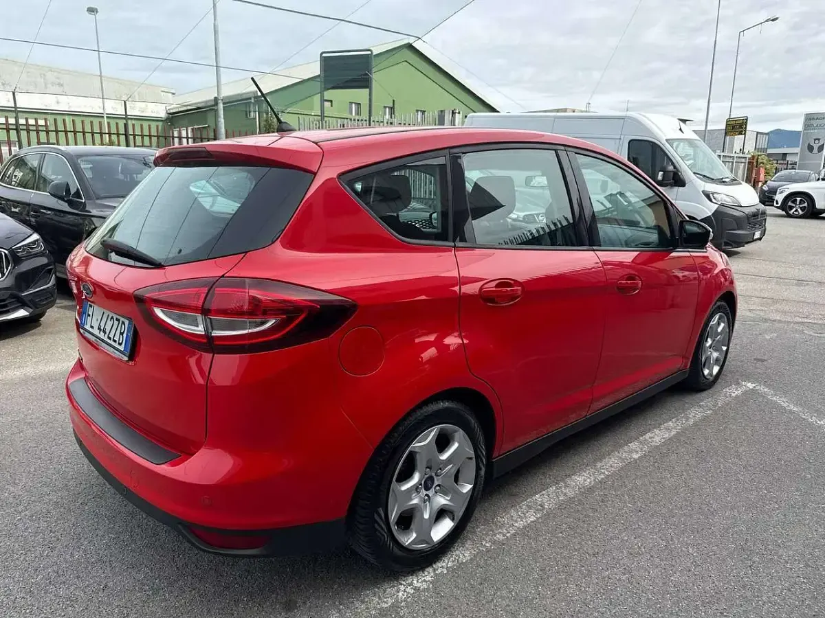 Usata Ford C-MAX 95 CV (69 kW) 2017 Rosso Monovolume