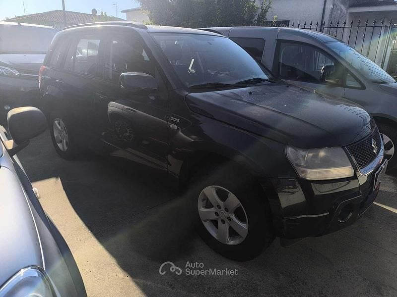 Usata Suzuki Grand Vitara 129 CV (94 kW) 2006 Blu SUV