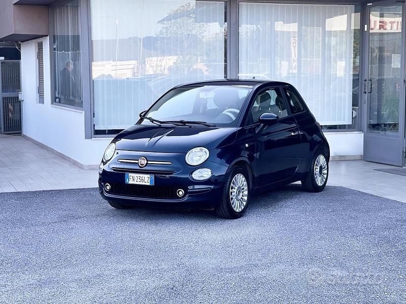Begagnad Fiat 500 69 HK (50 kW) 2018 Blå Sedan