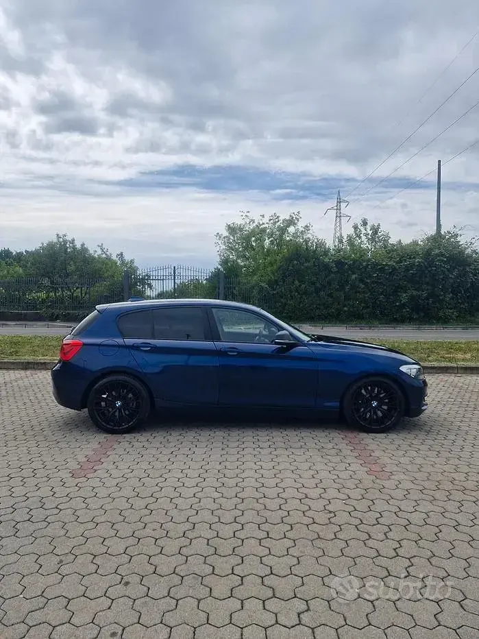 Usata BMW 118 150 CV (110 kW) 2018 Bluazzurro Berlina