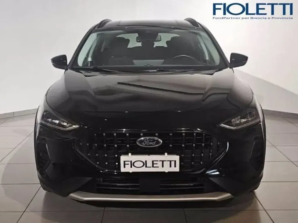Usata Ford Focus Active 125 CV (91 kW) 2023 Nero Berlina