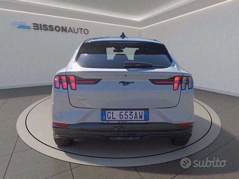 Usata Ford Mustang Mach-E Standard Range 197 kW (269 CV) 2022 Bianco SUV