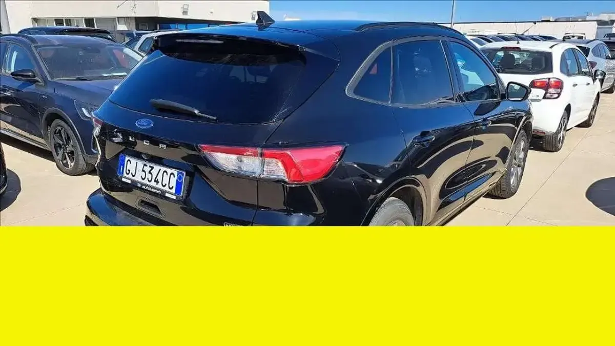 Usata Ford Kuga 224 CV (164 kW) 2023 Other SUV