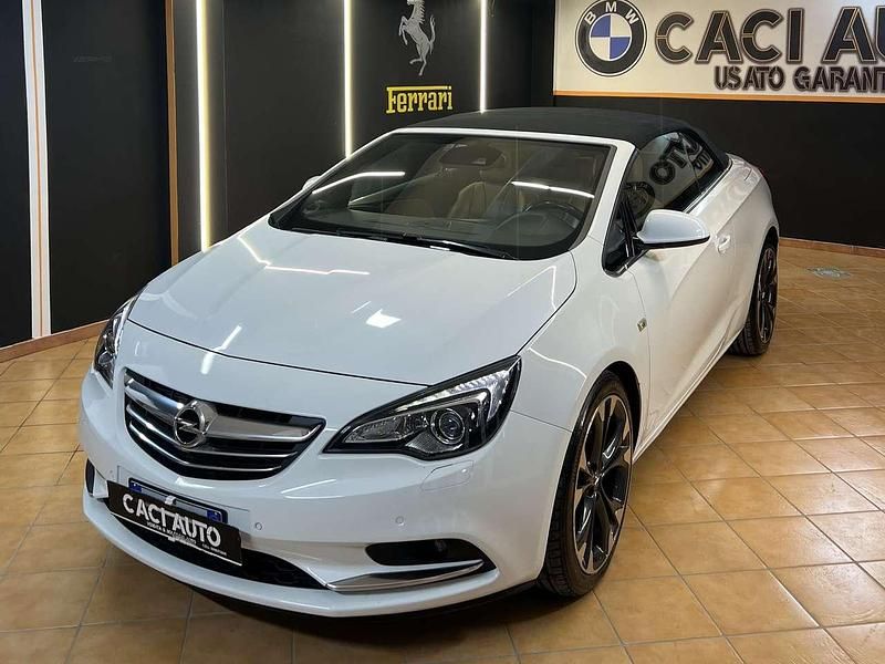 Usata Opel Cascada Cosmo 194 CV (142 kW) 2014 Other Cabrio