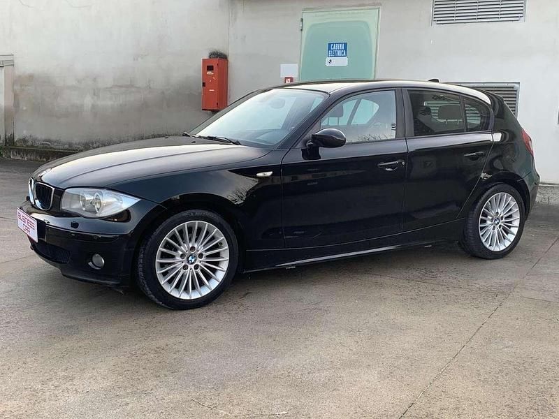 Usata BMW 118 129 CV (94 kW) 2006 Nero met. Utilitaria