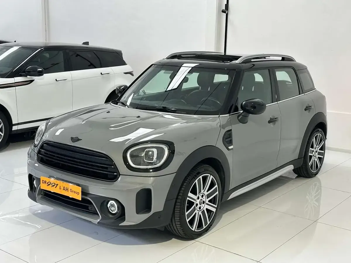 Usata Mini Cooper Countryman 136 CV (100 kW) 2022 Grigio SUV