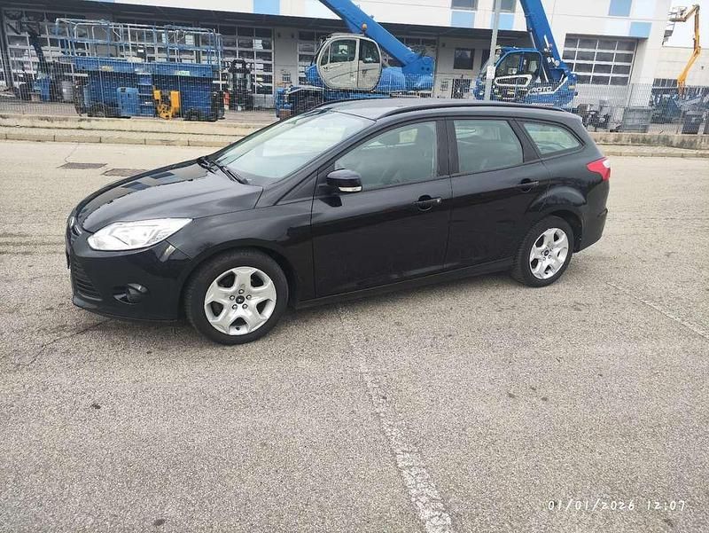 Usata Ford Focus Titanium 95 CV (69 kW) 2014 Nero Station wagon