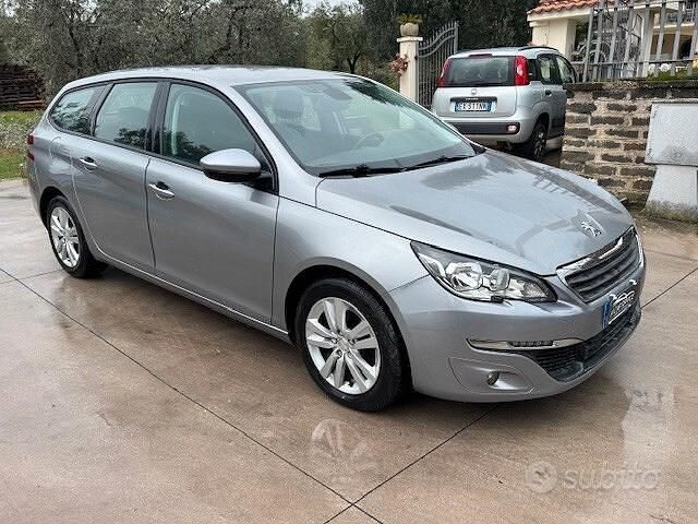 Usata Peugeot 308 Active 99 CV (72 kW) 2016 Grigio Station wagon