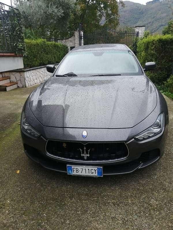 Usata Maserati Ghibli 250 CV (183 kW) 2015 Grigio Berlina