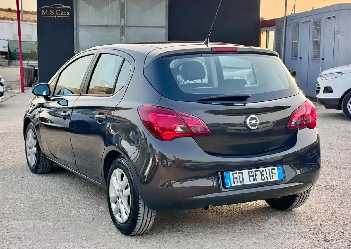 Usata Opel Corsa 69 CV (50 kW) 2015 Grigio Utilitaria