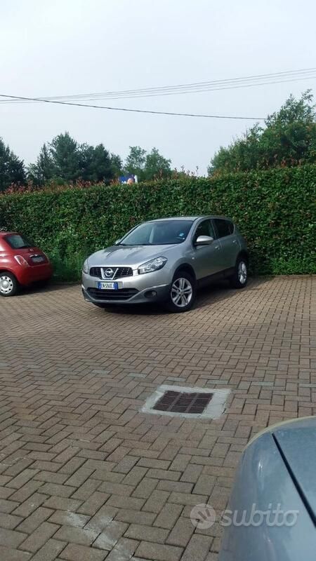Usata Nissan Qashqai 117 CV (86 kW) 2012 Grigio SUV