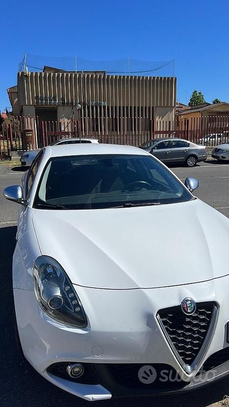 Usata Alfa Romeo Giulietta Super 120 CV (88 kW) 2016 Bianco Berlina