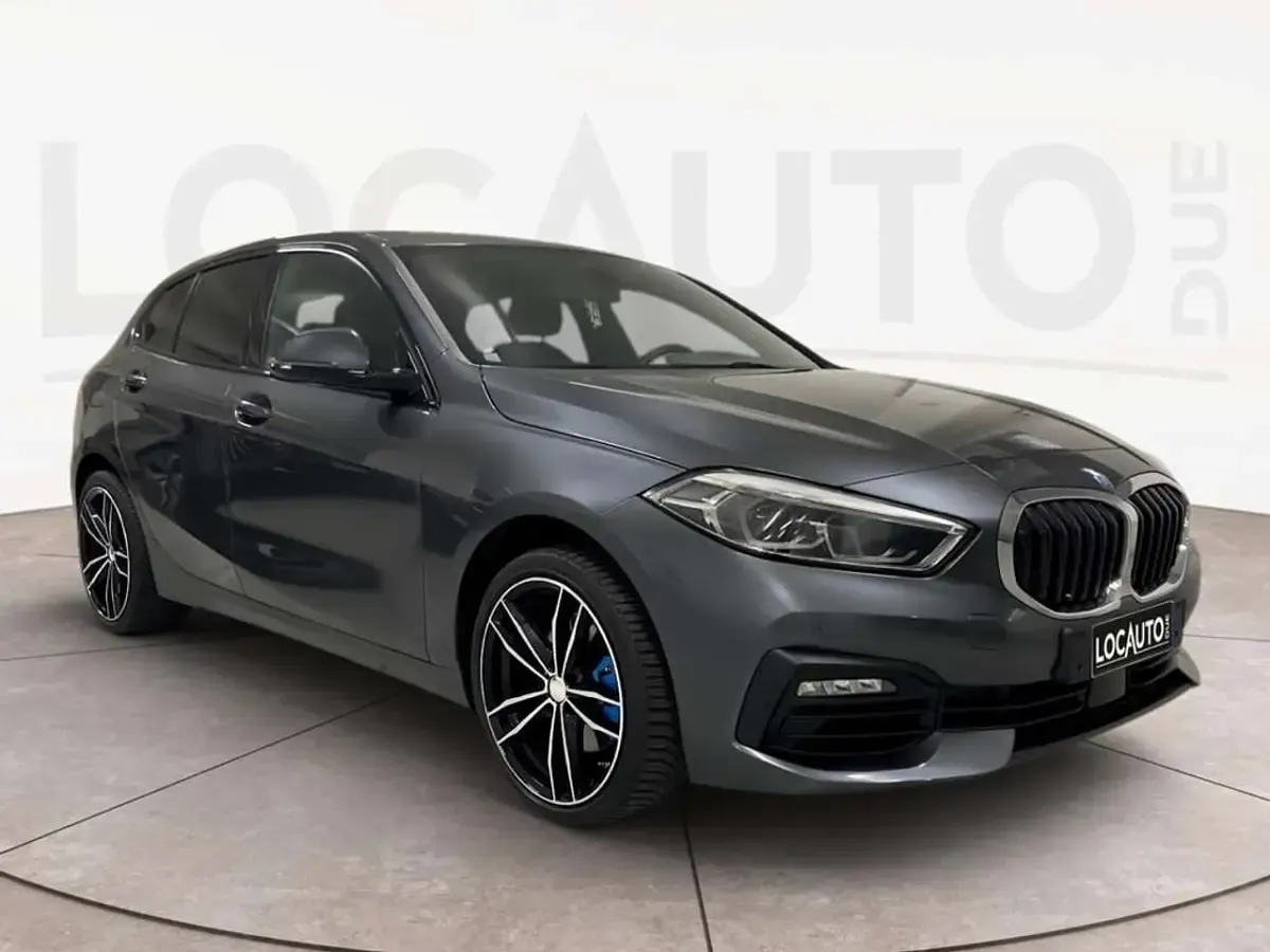 Usata BMW 118 140 CV (102 kW) 2019 Grigio Berlina