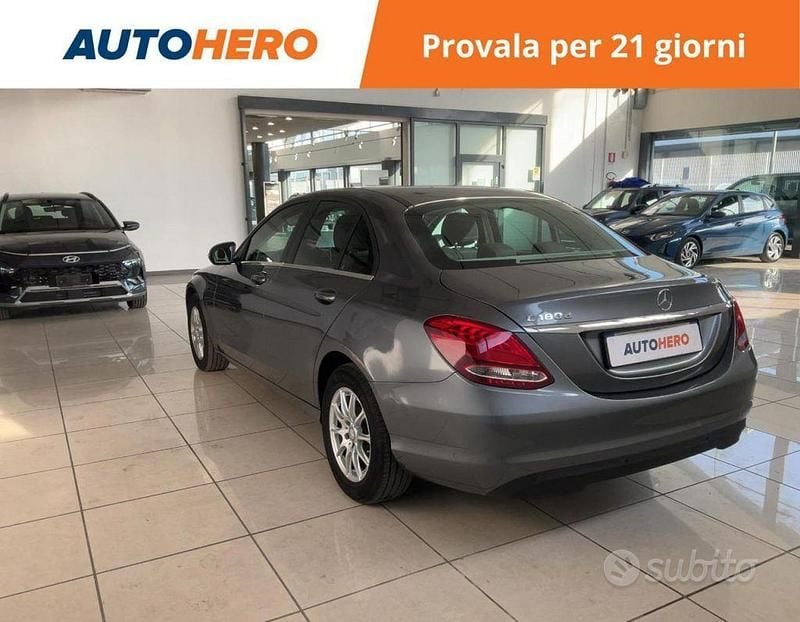 Usata Mercedes C180 Business 115 CV (84 kW) 2017 Grigio Berlina
