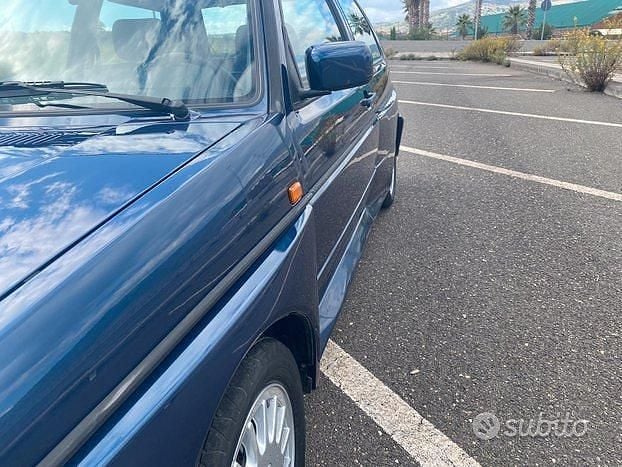 Usata VW Golf II GTI 160 CV (117 kW) 1990 Blu Utilitaria