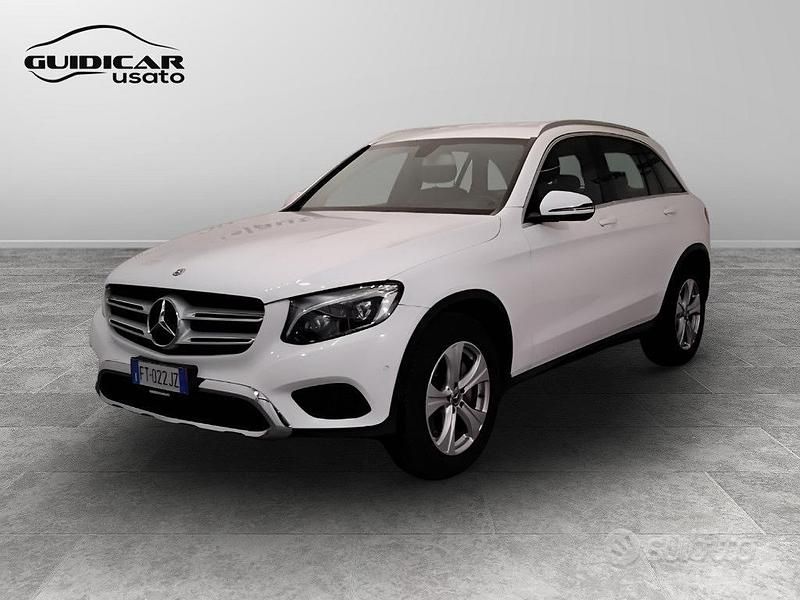 Usata Mercedes GLC220 AMG 170 CV (125 kW) 2018 Bianco SUV