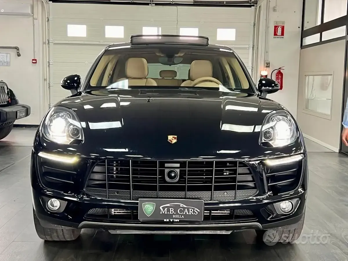 Usata Porsche Macan 250 CV (183 kW) 2015 Nero SUV