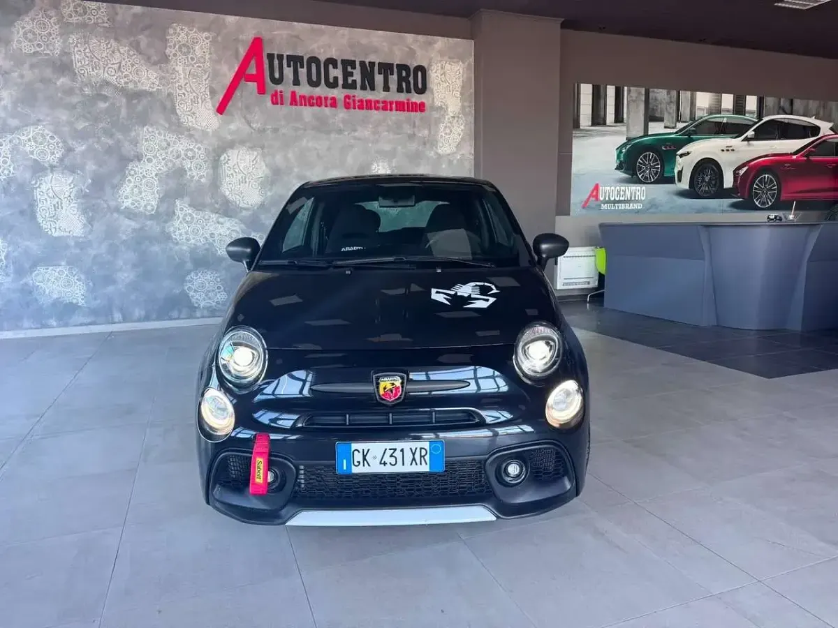 Usata Abarth 595 Competizione 179 CV (131 kW) 2022 Nero Utilitaria