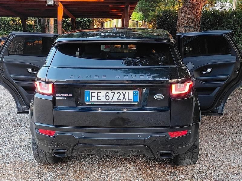 Usata Land Rover Range Rover evoque 2016 Nero SUV