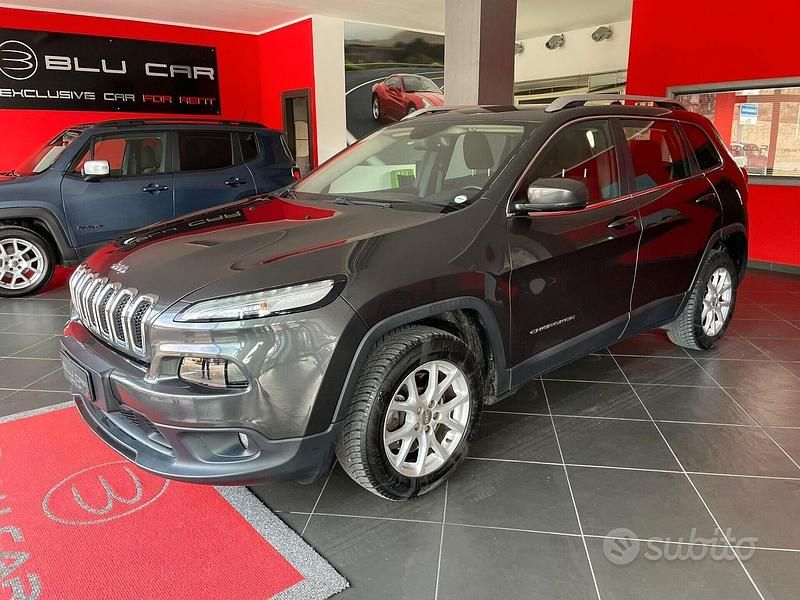 Usata Jeep Cherokee Longitude 140 CV (102 kW) 2015 Grigio SUV
