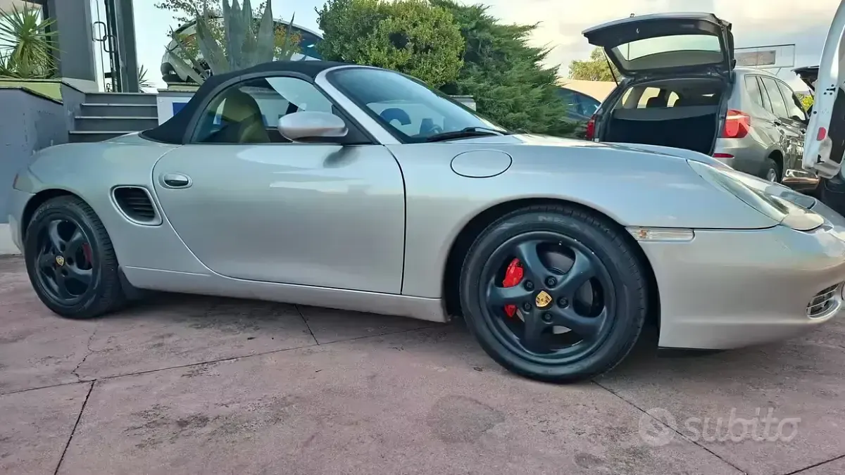 Usata Porsche Boxster 204 CV (150 kW) 1999 Grigio Cabrio