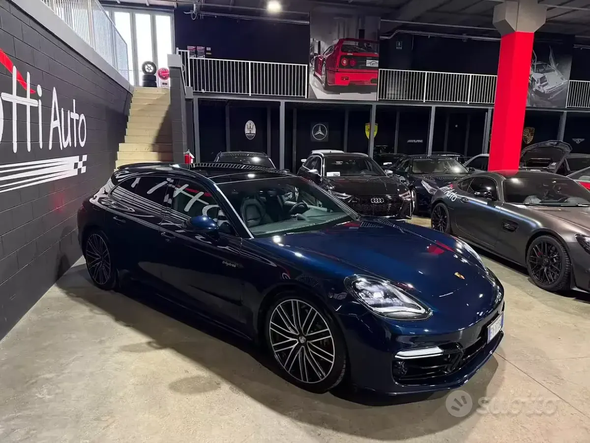 Usata Porsche Panamera Sport Turismo 330 CV (242 kW) 2019 Blu Station wagon