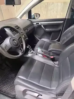 Usata VW Touran 150 CV (110 kW) 2016 Grigio Monovolume