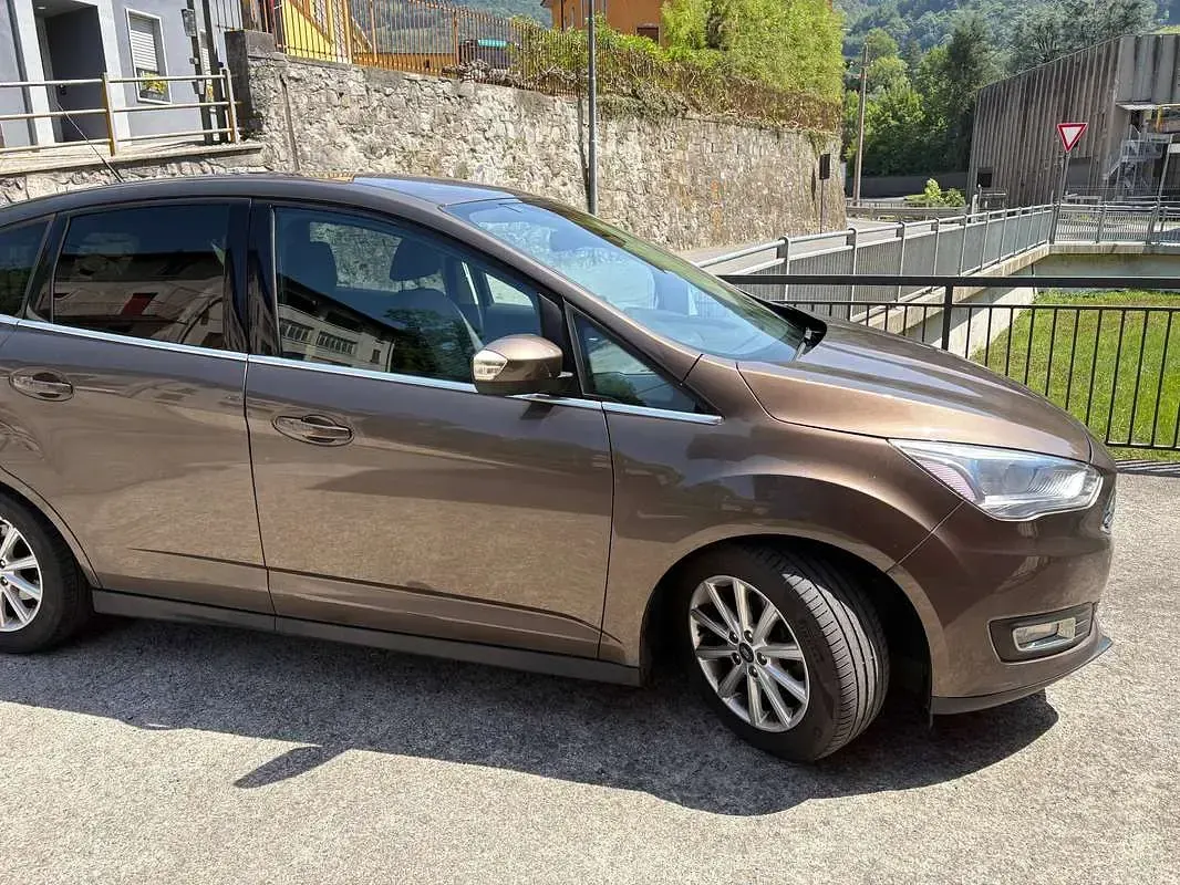 Usata Ford C-MAX Titanium X 150 CV (110 kW) 2016 Bronzo Monovolume
