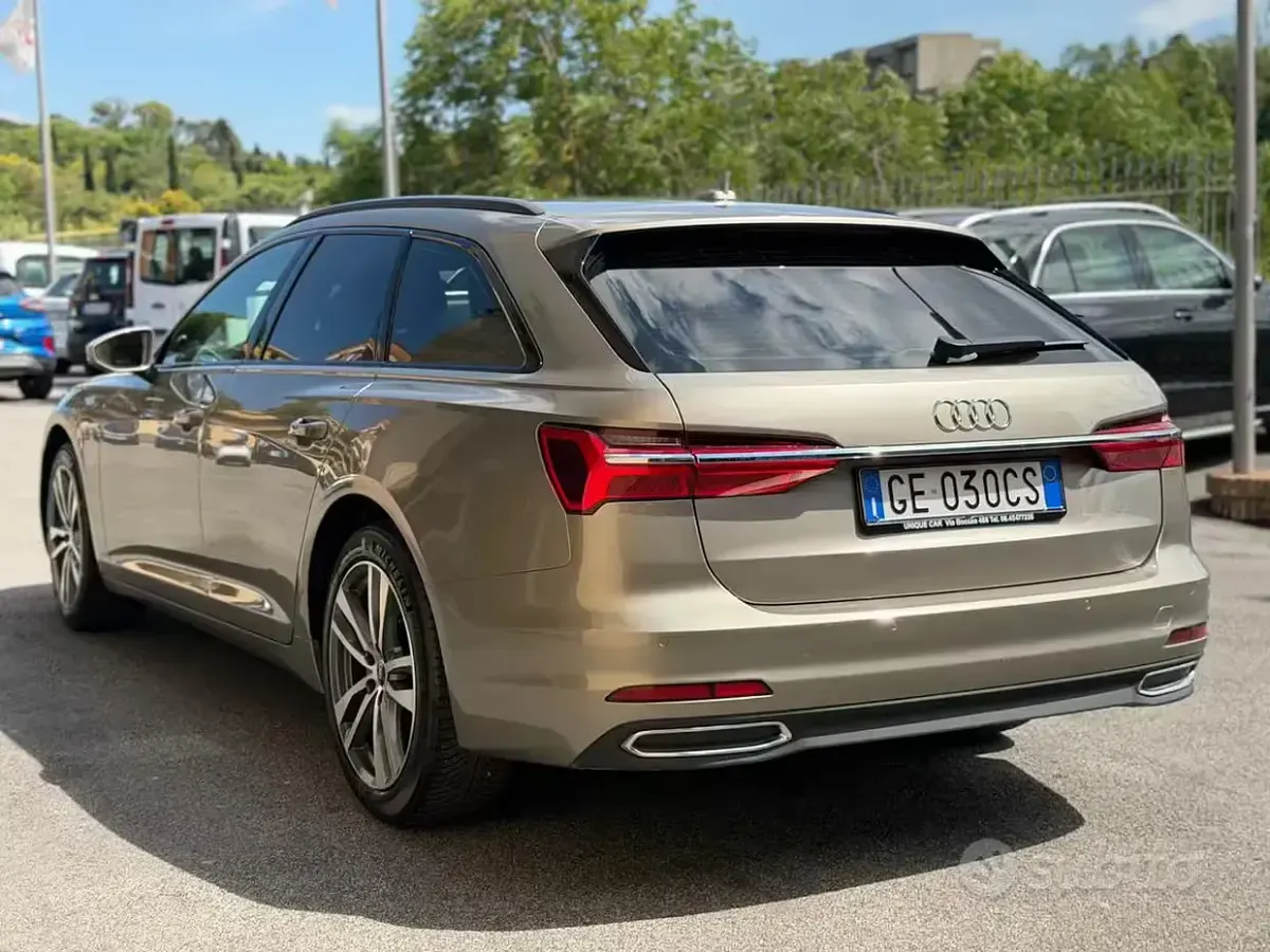 Usata Audi A6 Business 204 CV (150 kW) 2021 Grigio Station wagon