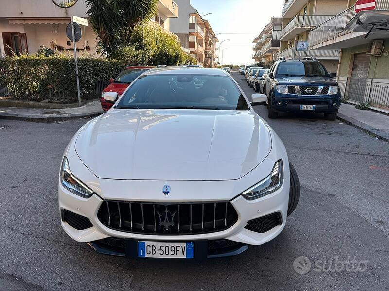 Usato 2020 Maserati Ghibli 3.0 Diesel 250 CV (60.000 €)