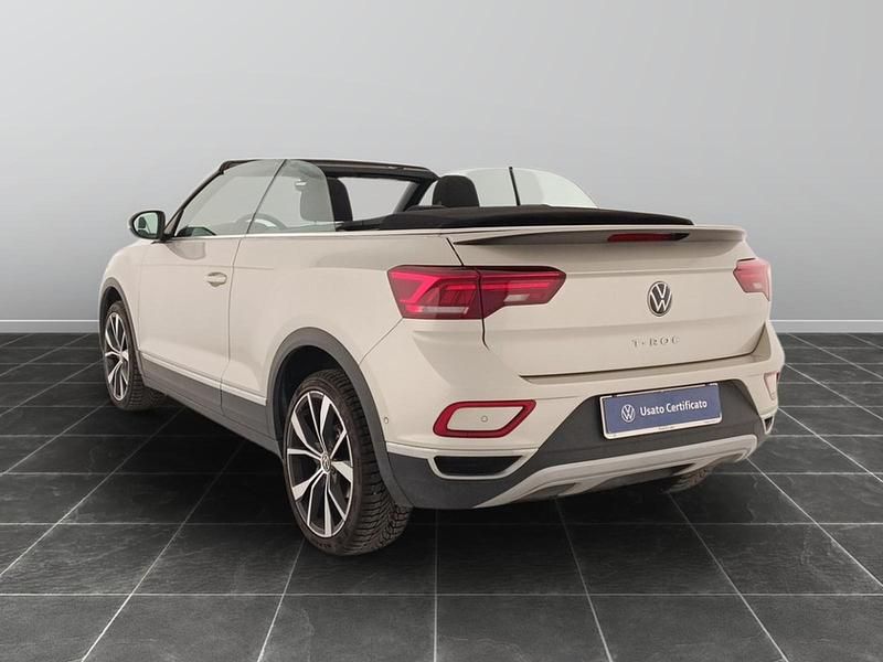 Usata VW T-Roc Style 110 CV (80 kW) 2022 Grigio SUV