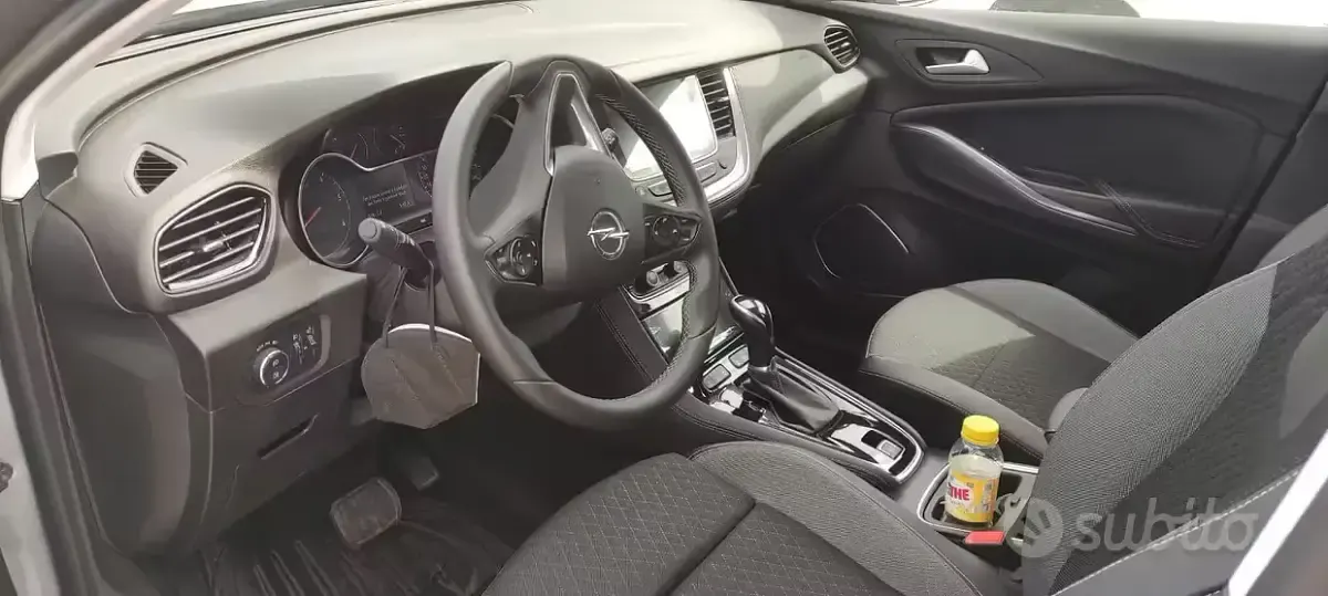 Usata Opel Grandland X 131 CV (96 kW) 2019 Grigio SUV
