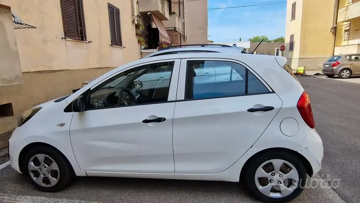 Usata Kia Picanto 69 CV (50 kW) 2012 Utilitaria