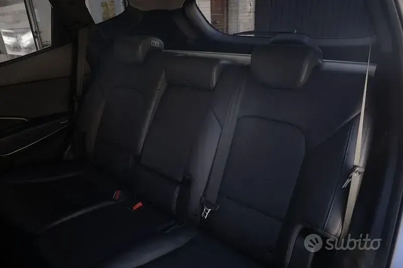 Usata Hyundai Santa Fe Comfort 197 CV (144 kW) 2015 Grigio SUV