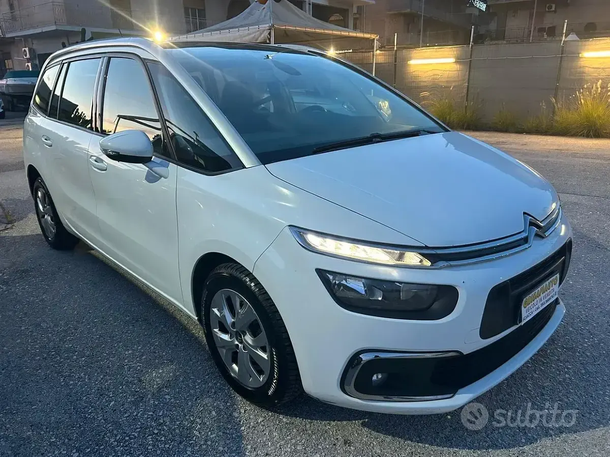 Usata Citroën C4 SpaceTourer 131 CV (96 kW) 2020 Bianco Monovolume