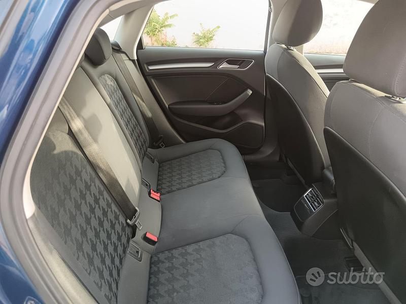 Usata Audi A3 110 CV (80 kW) 2017 Blu Berlina